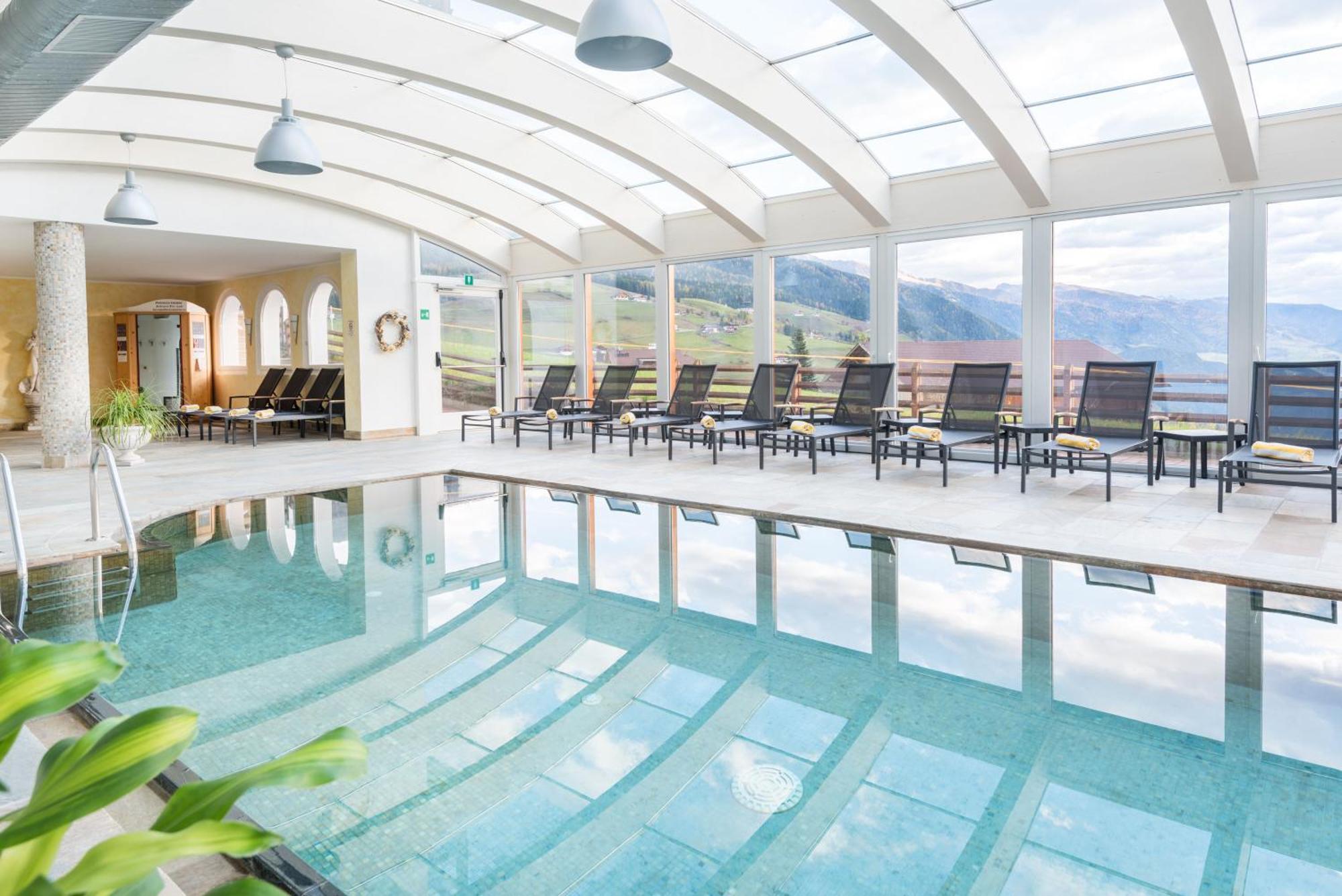 Hotel Alpenfrieden Maranza Εξωτερικό φωτογραφία