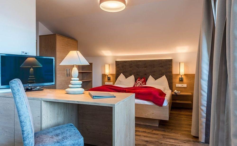 Hotel Alpenfrieden Maranza Εξωτερικό φωτογραφία
