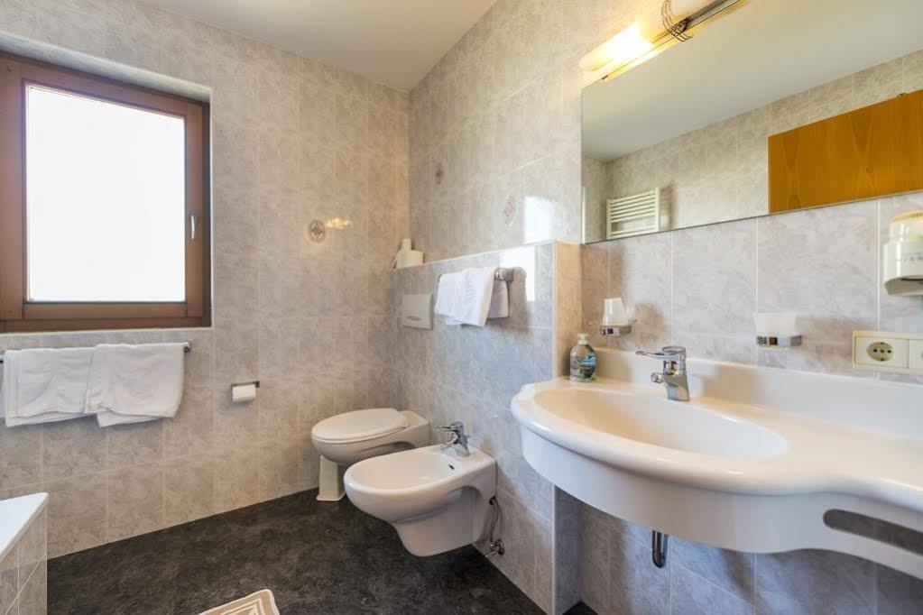 Hotel Alpenfrieden Maranza Εξωτερικό φωτογραφία